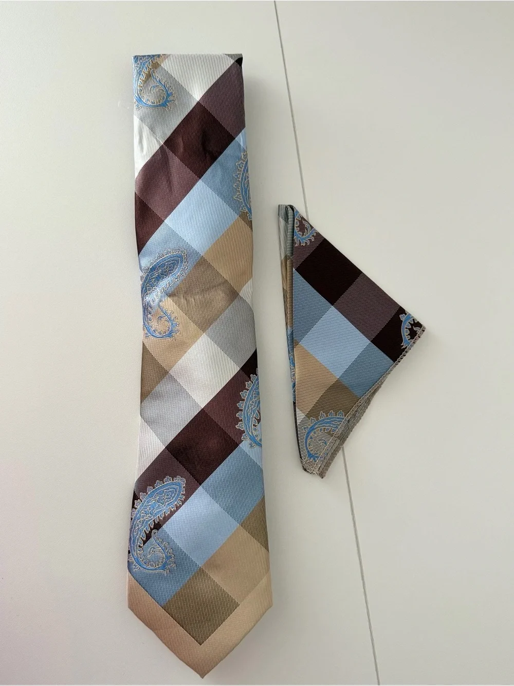 Bruno Conte by Don Jonathan Polyester Tie & Pocket Square Set Blue Plaid